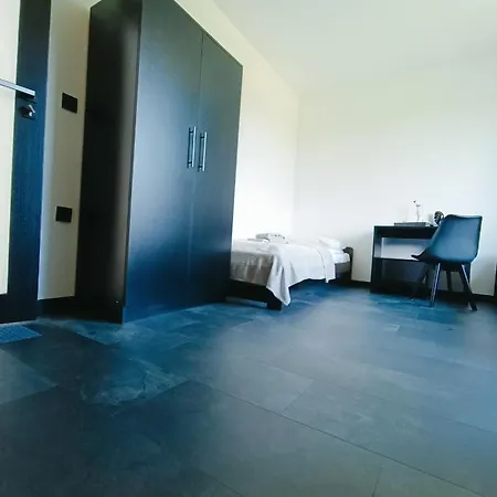 Modern Rancho - Nad Rzeka, Przy Stadninie Koni Pensión