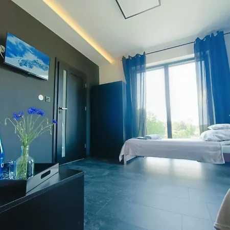 Modern Rancho - Nad Rzeka, Przy Stadninie Koni Vendégház 3*