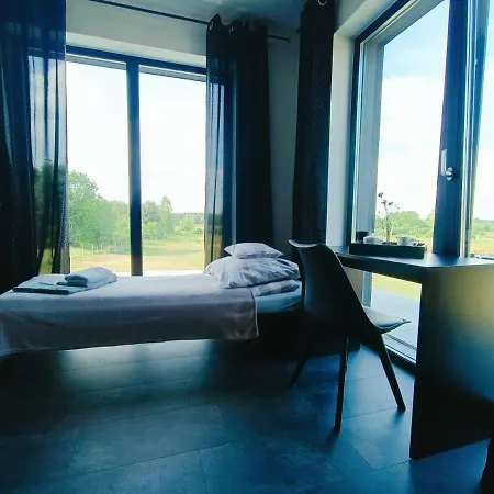 Modern Rancho - Nad Rzeka, Przy Stadninie Koni 3*