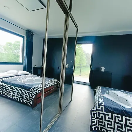 Modern Rancho - Nad Rzeka, Przy Stadninie Koni Vendégház 3*