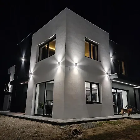 Modern Rancho - Nad Rzeka, Przy Stadninie Koni Guest house Kruszyna (Czestochowa)