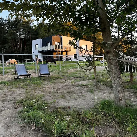Vendégház Modern Rancho - Nad Rzeka, Przy Stadninie Koni