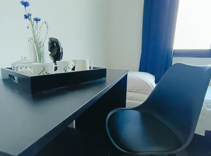 Modern Rancho - Nad Rzeka, Przy Stadninie Koni Гостевой дом