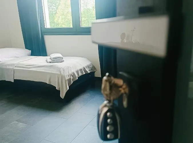 Modern Rancho - Nad Rzeka, Przy Stadninie Koni