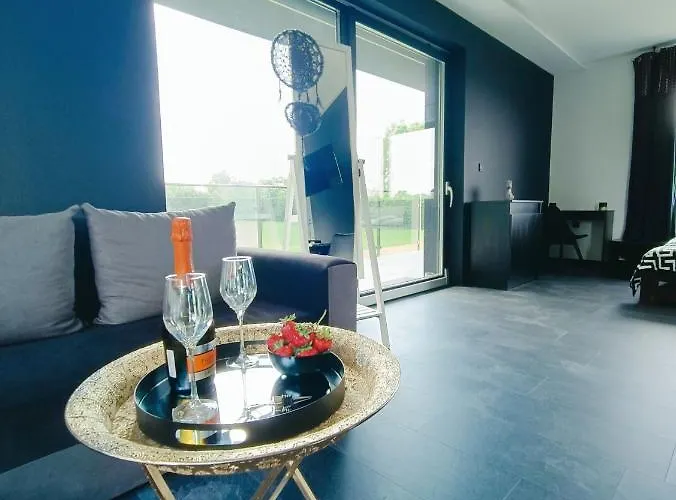 Modern Rancho - Nad Rzeka, Przy Stadninie Koni Гостевой дом Kruszyna (Czestochowa)