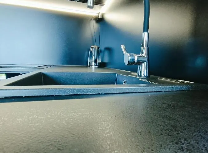 Modern Rancho - Nad Rzeka, Przy Stadninie Koni Гостевой дом 3*