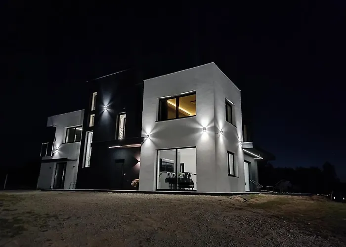 Modern Rancho - Nad Rzeka, Przy Stadninie Koni Гостевой дом