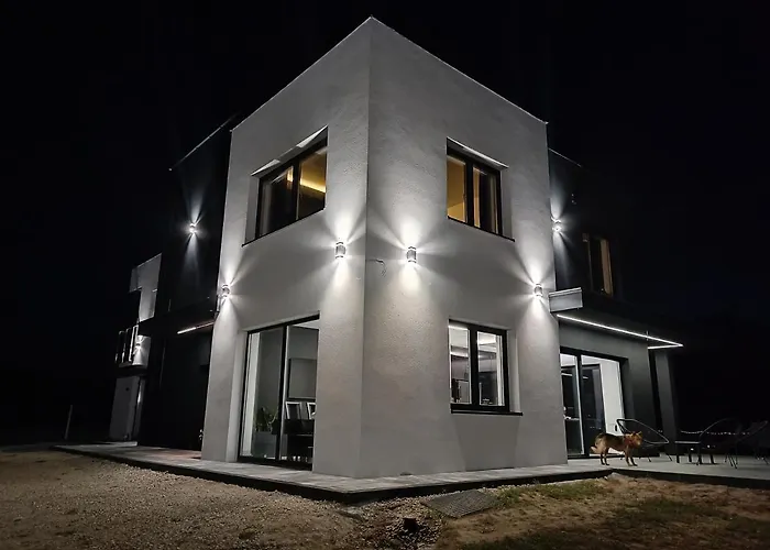 Modern Rancho - Nad Rzeka, Przy Stadninie Koni Гостевой дом Kruszyna (Czestochowa)